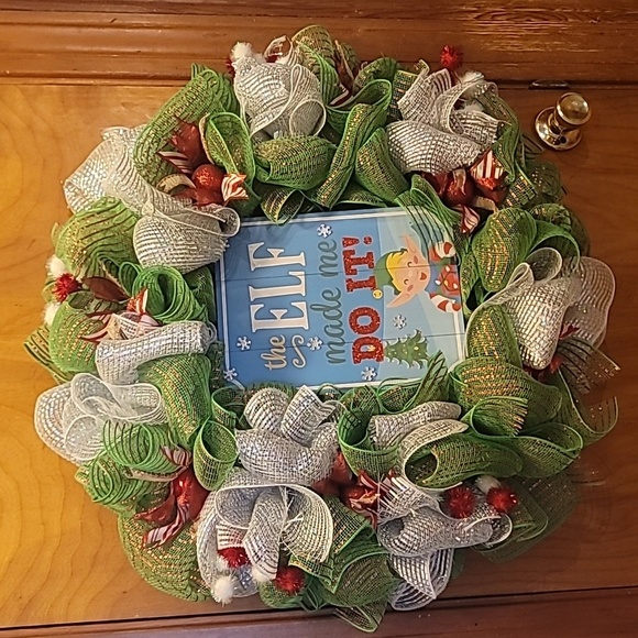Handmade The Elf Made Me Do It Christmas Wreath - Picture 5 of 5